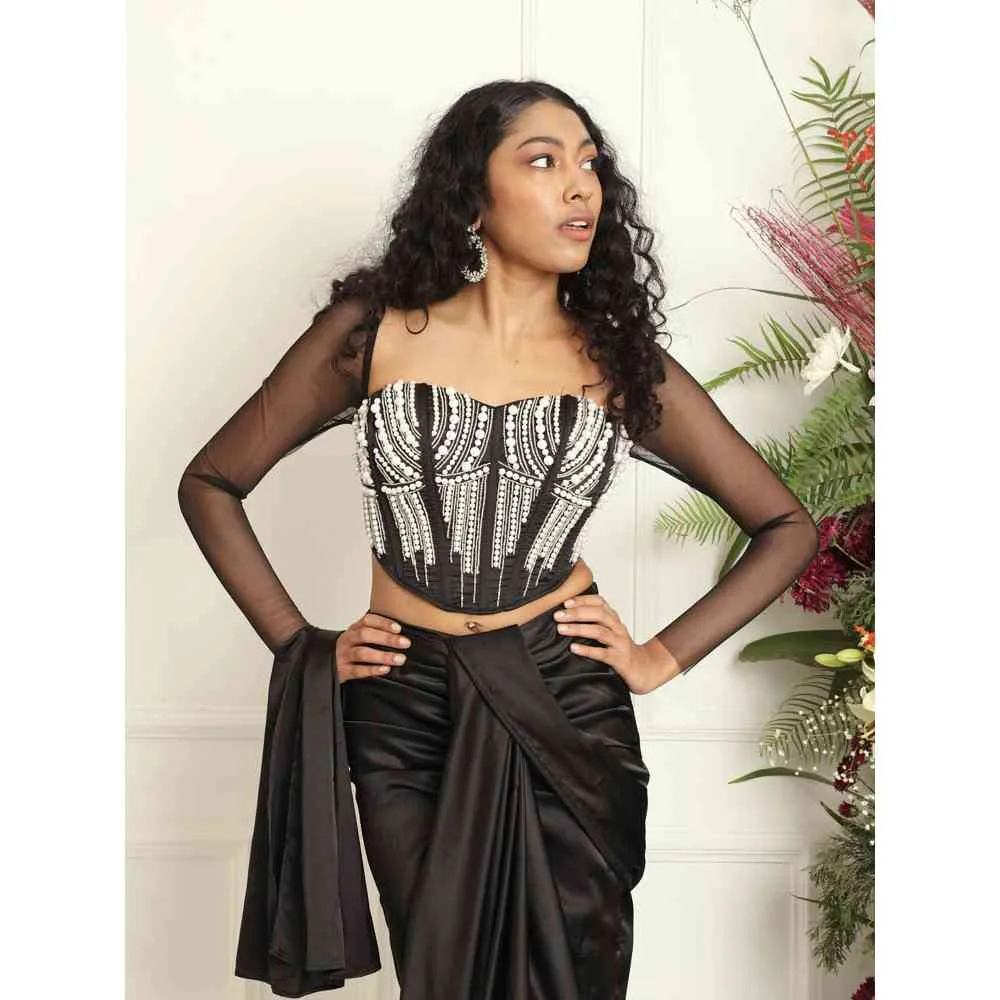 Saanjh by Lea Aalia Black Wrap Pre-Stitched Saree