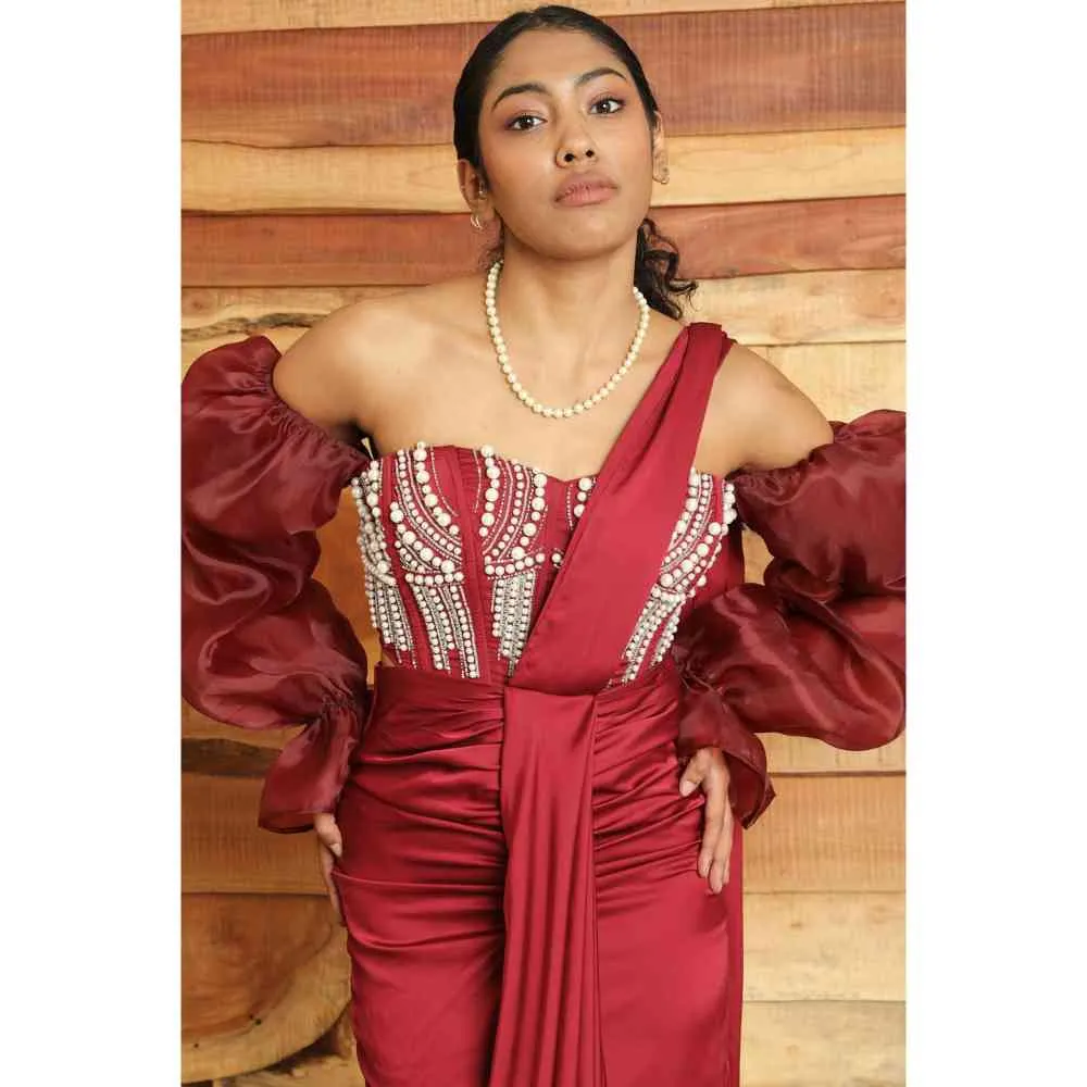 Saanjh by Lea Aalia Burgundy Wrap Pre-Stitched Saree