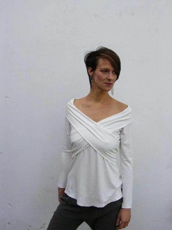 Versatile Cross Over Top